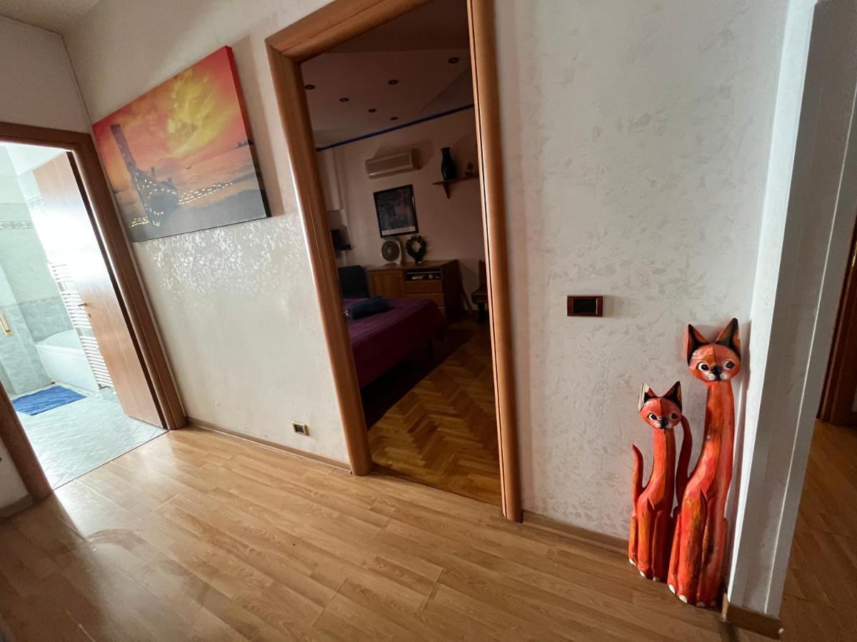 Julias Domus, T Apartment, Metro C Roma Eksteriør bilde